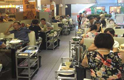 辣不哆鸡公煲加盟多少钱